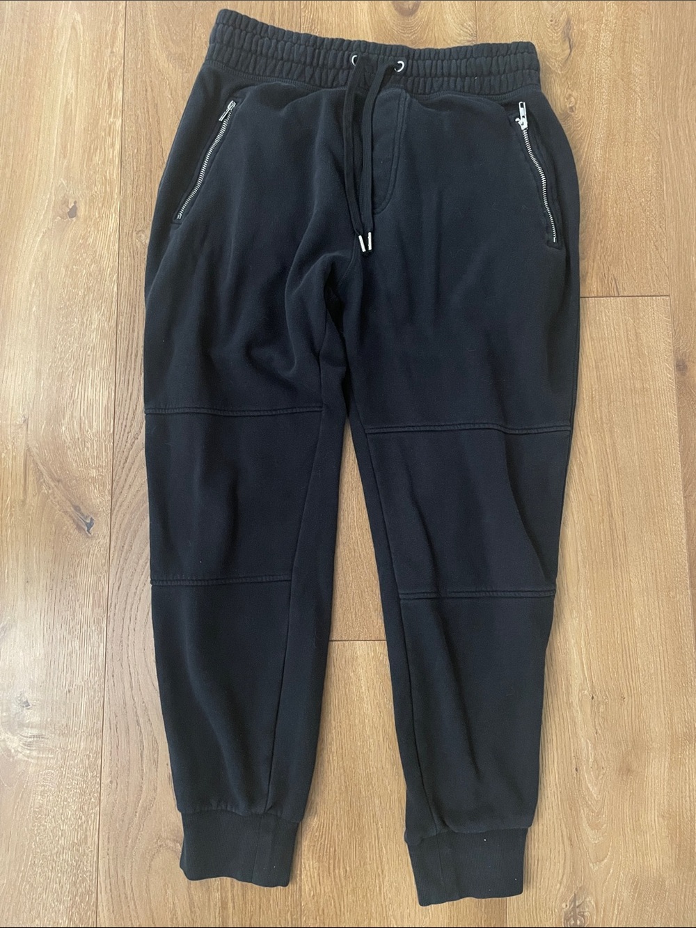 H & M Divided Black Men Jogger, zip front pockets- comfy!